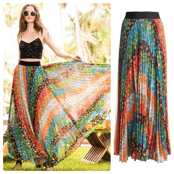 Alice + Olivia | Skirts | Alice Olivia Katz Pleated Maxi